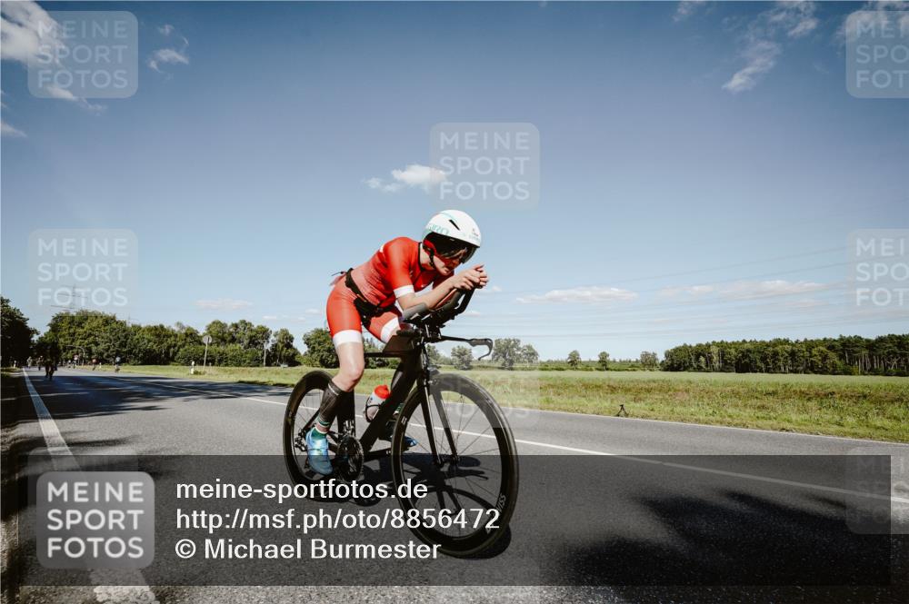 07.09.2025 - 19. Norderstedt Triathlon Michael Burmester http://msf.ph/oto/8856472 07.09.2025 15:22:07 Radfahren 935, 946, 949, 1404, 1439 meine-sportfotos.de