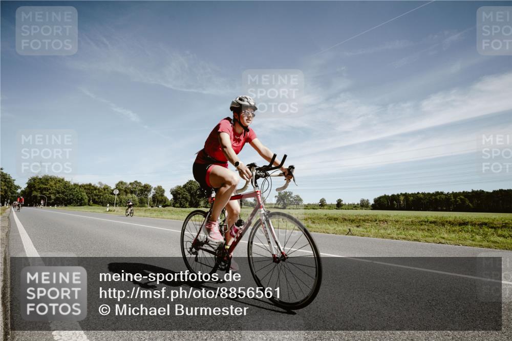 07.09.2025 - 19. Norderstedt Triathlon Michael Burmester http://msf.ph/oto/8856561 07.09.2025 12:18:21 Radfahren 1339, 1380 meine-sportfotos.de