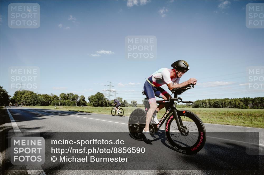 07.09.2025 - 19. Norderstedt Triathlon Michael Burmester http://msf.ph/oto/8856590 07.09.2025 15:23:19 Radfahren 1530, 1544 meine-sportfotos.de