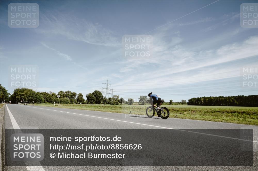 07.09.2025 - 19. Norderstedt Triathlon Michael Burmester http://msf.ph/oto/8856626 07.09.2025 12:18:48 Radfahren  meine-sportfotos.de