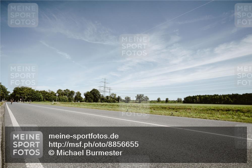07.09.2025 - 19. Norderstedt Triathlon Michael Burmester http://msf.ph/oto/8856655 07.09.2025 12:19:04 Radfahren  meine-sportfotos.de