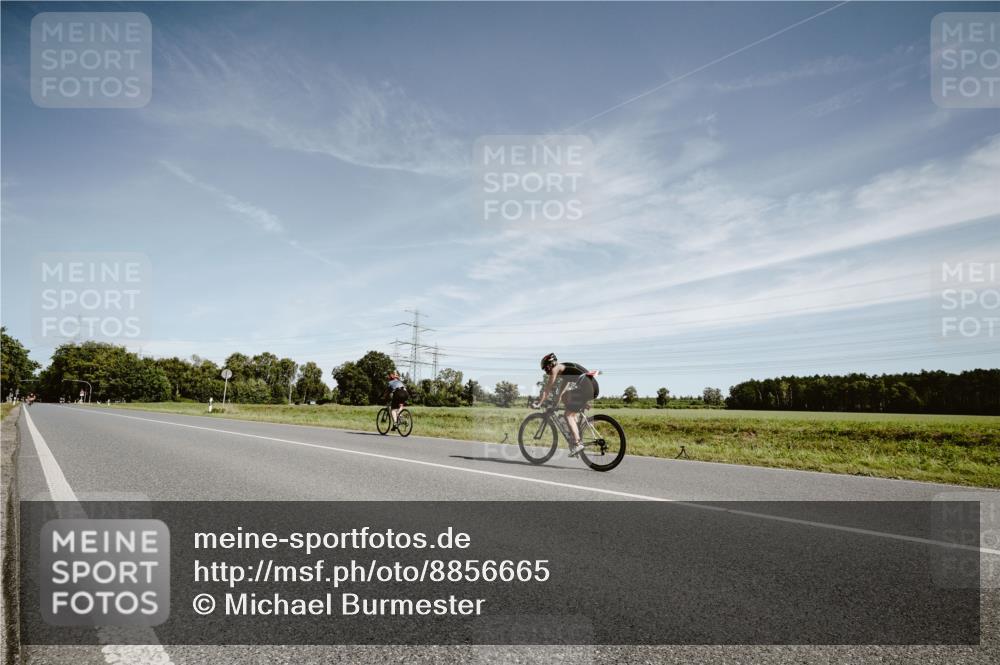 07.09.2025 - 19. Norderstedt Triathlon Michael Burmester http://msf.ph/oto/8856665 07.09.2025 12:19:13 Radfahren  meine-sportfotos.de