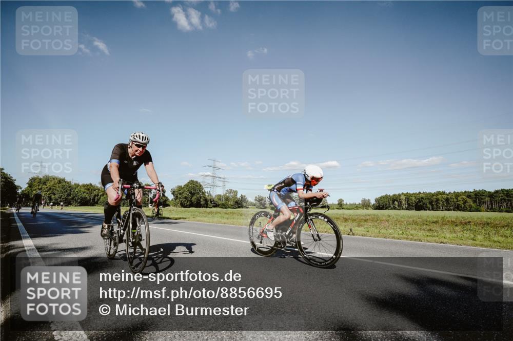 07.09.2025 - 19. Norderstedt Triathlon Michael Burmester http://msf.ph/oto/8856695 07.09.2025 15:24:35 Radfahren 478, 934, 1453, 1472, 1509 meine-sportfotos.de