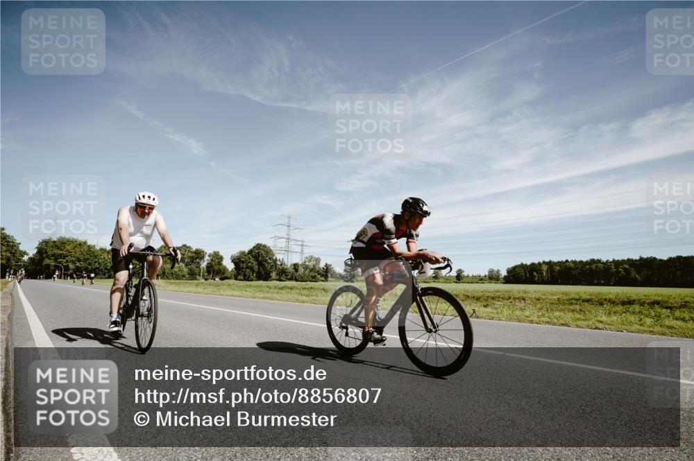 07.09.2025 - 19. Norderstedt Triathlon Michael Burmester http://msf.ph/oto/8856807 07.09.2025 12:20:27 Radfahren 713, 1276 meine-sportfotos.de