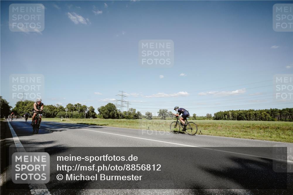 07.09.2025 - 19. Norderstedt Triathlon Michael Burmester http://msf.ph/oto/8856812 07.09.2025 15:25:46 Radfahren 461, 1407 meine-sportfotos.de