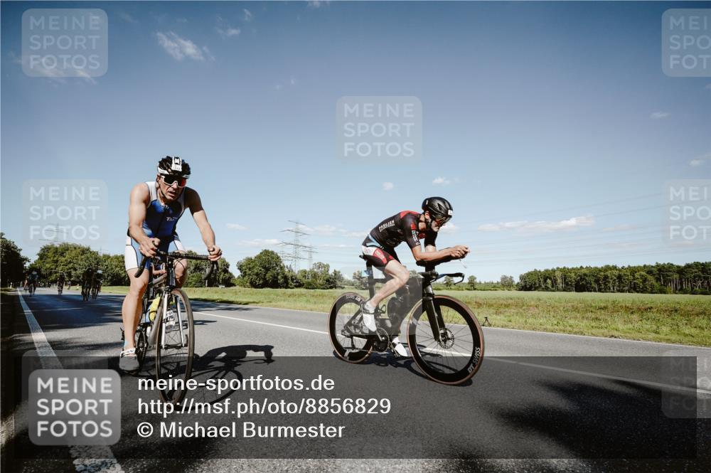 07.09.2025 - 19. Norderstedt Triathlon Michael Burmester http://msf.ph/oto/8856829 07.09.2025 15:25:53 Radfahren 406, 443, 893, 910, 1432, 1510, 1514, 1531 meine-sportfotos.de