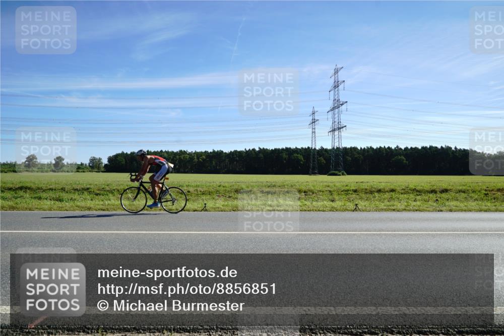 07.09.2025 - 19. Norderstedt Triathlon Michael Burmester http://msf.ph/oto/8856851 07.09.2025 11:12:44 Radfahren 1195, 1206, 1219, 1323 meine-sportfotos.de
