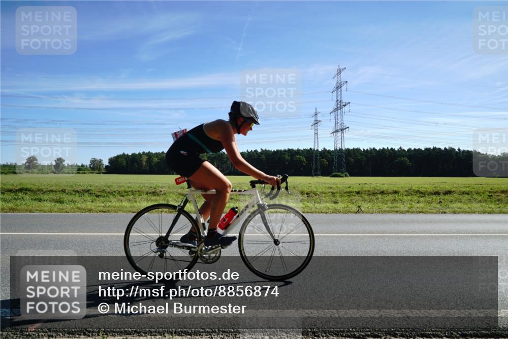 07.09.2025 - 19. Norderstedt Triathlon Michael Burmester http://msf.ph/oto/8856874 07.09.2025 11:12:54 Radfahren 1308, 1313 meine-sportfotos.de