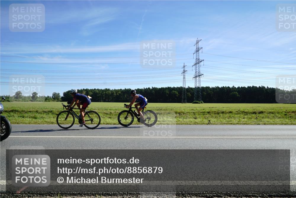 07.09.2025 - 19. Norderstedt Triathlon Michael Burmester http://msf.ph/oto/8856879 07.09.2025 11:12:57 Radfahren 1152, 1308 meine-sportfotos.de