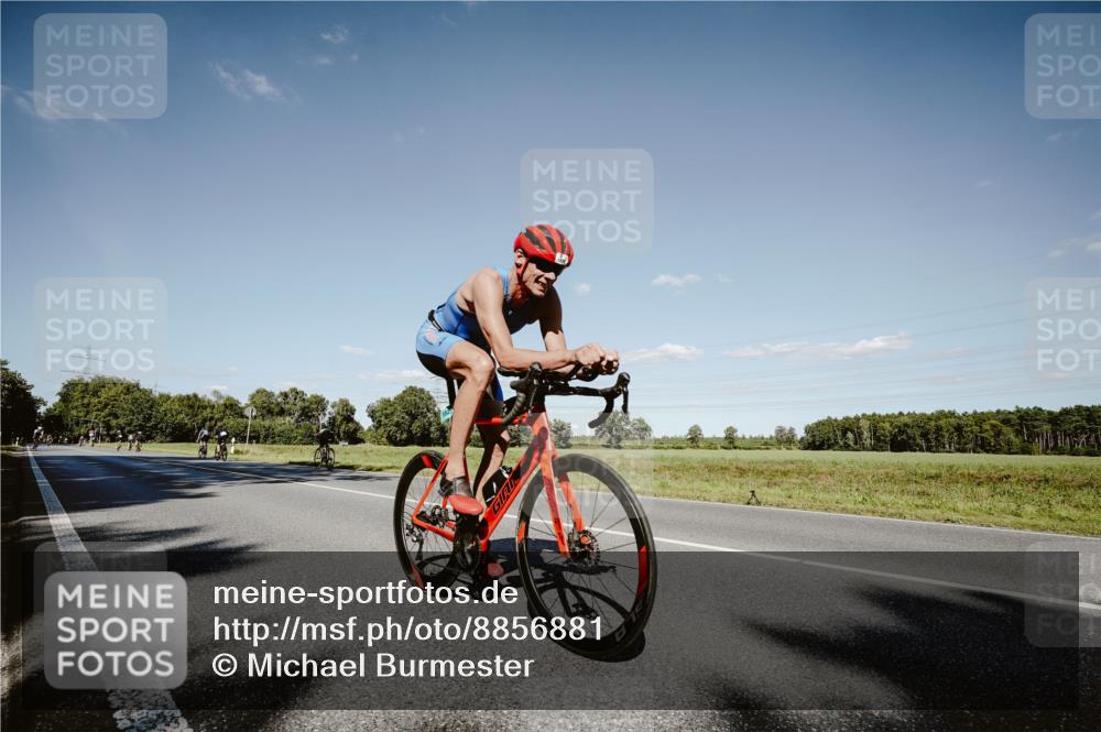 07.09.2025 - 19. Norderstedt Triathlon Michael Burmester http://msf.ph/oto/8856881 07.09.2025 15:26:17 Radfahren 918, 1529 meine-sportfotos.de