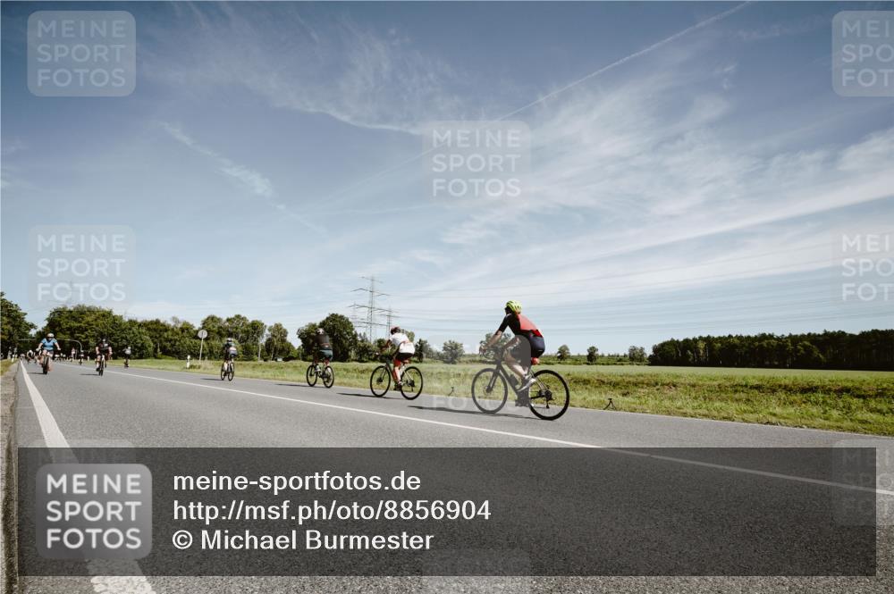 07.09.2025 - 19. Norderstedt Triathlon Michael Burmester http://msf.ph/oto/8856904 07.09.2025 12:21:08 Radfahren 1252, 1378 meine-sportfotos.de
