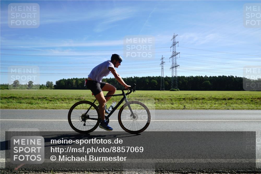 07.09.2025 - 19. Norderstedt Triathlon Michael Burmester http://msf.ph/oto/8857069 07.09.2025 11:15:18 Radfahren 1159, 1171, 1229, 1274 meine-sportfotos.de