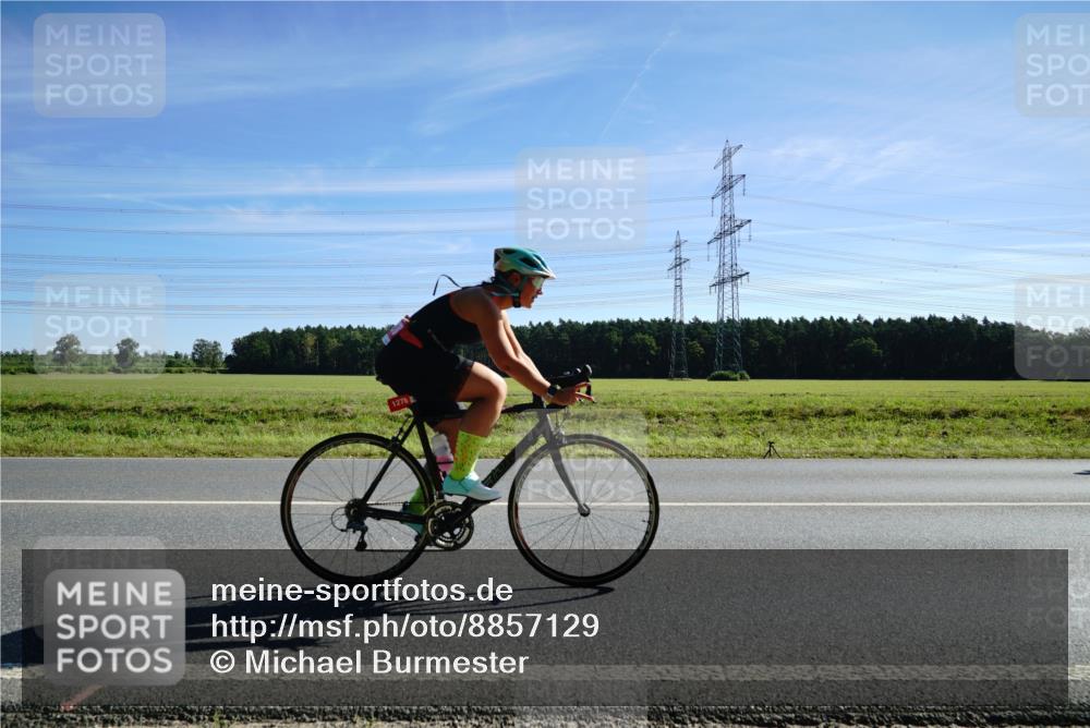 07.09.2025 - 19. Norderstedt Triathlon Michael Burmester http://msf.ph/oto/8857129 07.09.2025 11:15:48 Radfahren 1278 meine-sportfotos.de