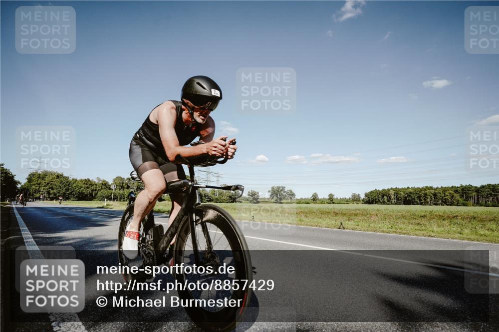 07.09.2025 - 19. Norderstedt Triathlon Michael Burmester http://msf.ph/oto/8857429 07.09.2025 15:31:18 Radfahren 431, 1534 meine-sportfotos.de