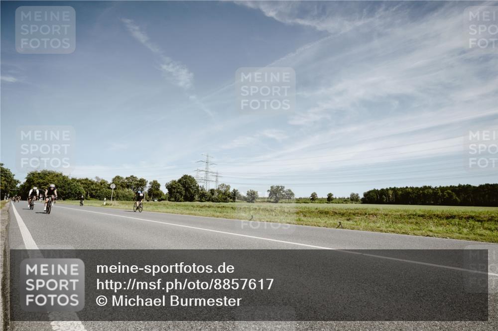07.09.2025 - 19. Norderstedt Triathlon Michael Burmester http://msf.ph/oto/8857617 07.09.2025 12:26:10 Radfahren 781, 1361 meine-sportfotos.de