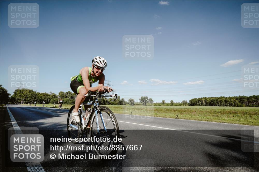 07.09.2025 - 19. Norderstedt Triathlon Michael Burmester http://msf.ph/oto/8857667 07.09.2025 15:33:18 Radfahren 473, 1546 meine-sportfotos.de