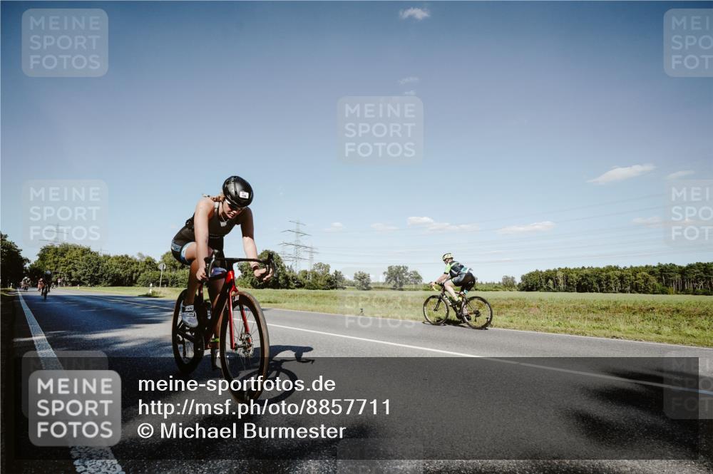 07.09.2025 - 19. Norderstedt Triathlon Michael Burmester http://msf.ph/oto/8857711 07.09.2025 15:33:49 Radfahren 449, 1439 meine-sportfotos.de