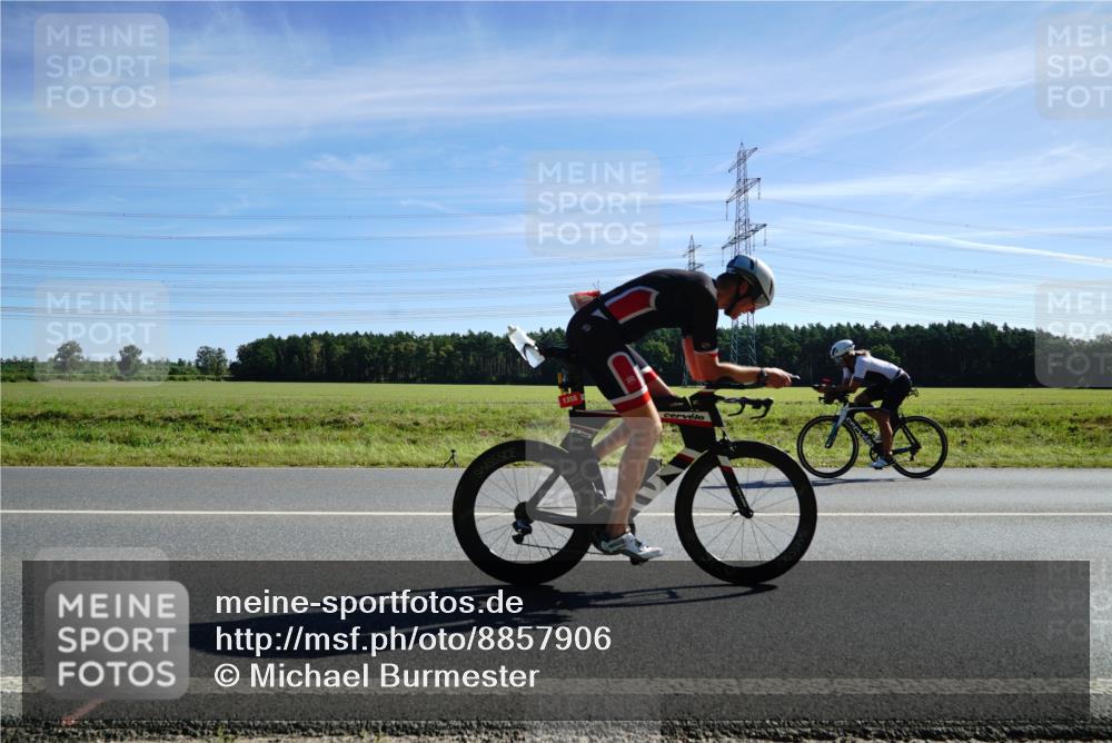 07.09.2025 - 19. Norderstedt Triathlon Michael Burmester http://msf.ph/oto/8857906 07.09.2025 11:24:58 Radfahren 1153, 1355 meine-sportfotos.de