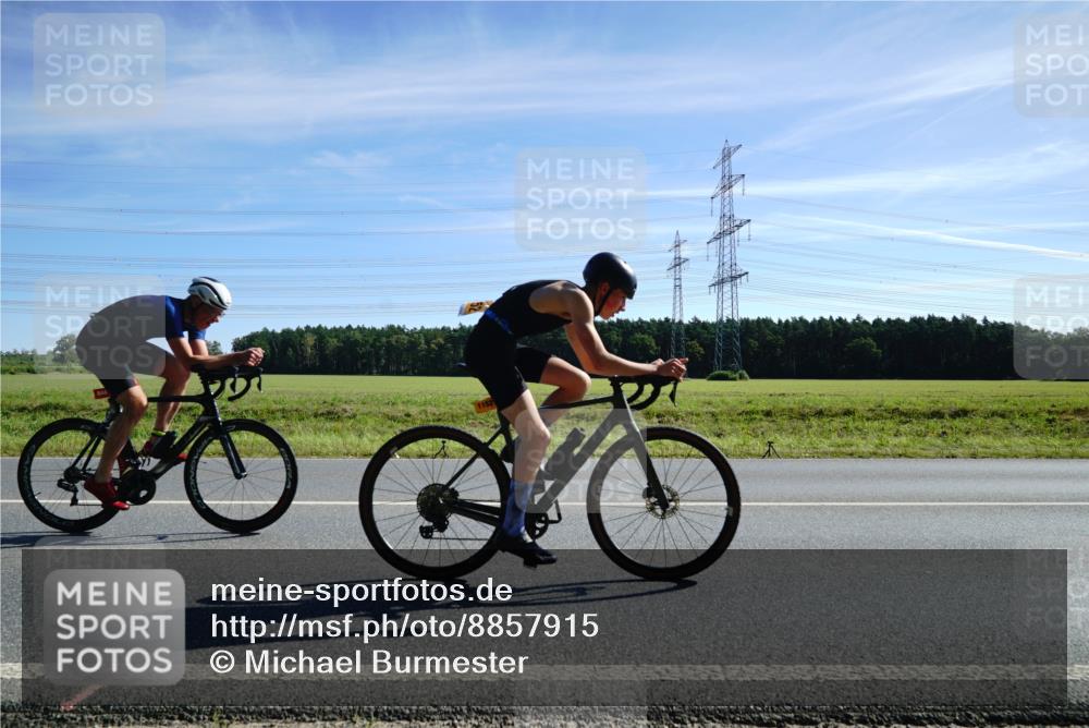 07.09.2025 - 19. Norderstedt Triathlon Michael Burmester http://msf.ph/oto/8857915 07.09.2025 11:25:11 Radfahren 844, 1152 meine-sportfotos.de