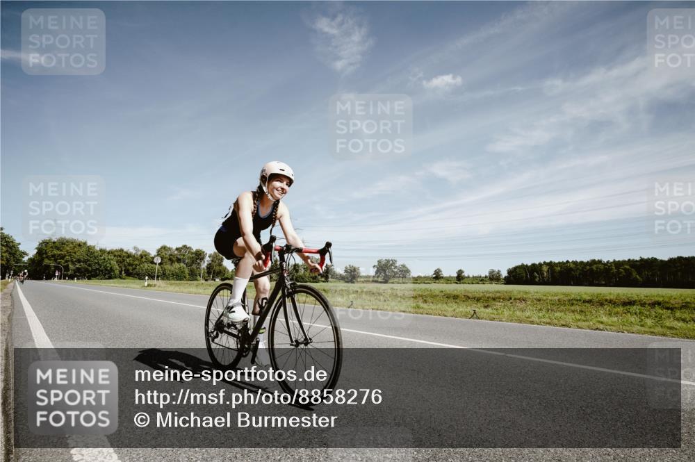 07.09.2025 - 19. Norderstedt Triathlon Michael Burmester http://msf.ph/oto/8858276 07.09.2025 12:31:17 Radfahren 175, 1369 meine-sportfotos.de