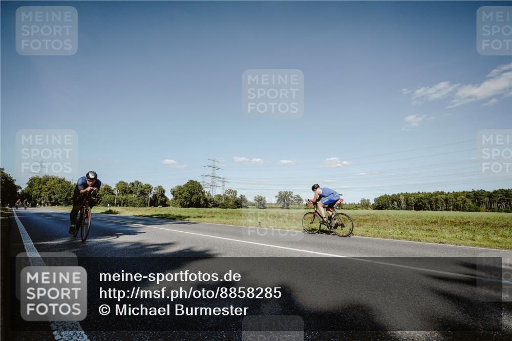 07.09.2025 - 19. Norderstedt Triathlon Michael Burmester http://msf.ph/oto/8858285 07.09.2025 15:38:36 Radfahren 380, 887 meine-sportfotos.de