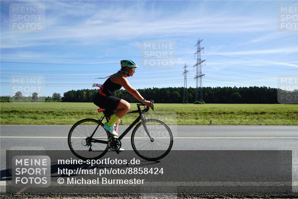 07.09.2025 - 19. Norderstedt Triathlon Michael Burmester http://msf.ph/oto/8858424 07.09.2025 11:29:45 Radfahren 1278 meine-sportfotos.de