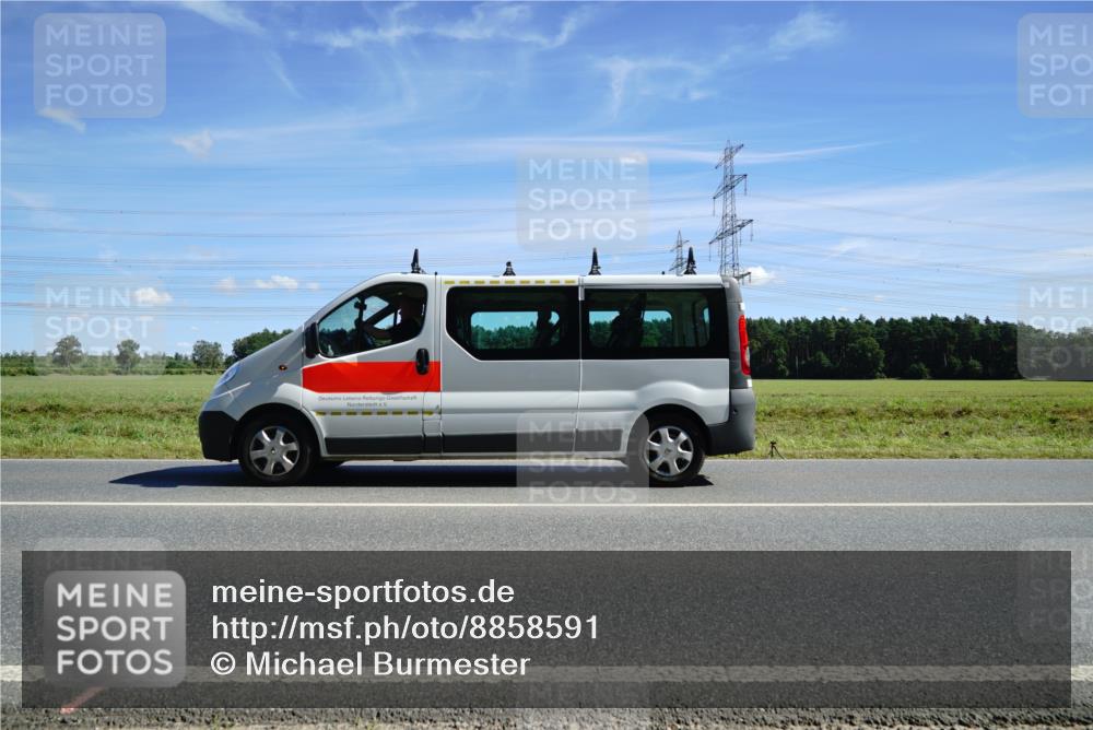 07.09.2025 - 19. Norderstedt Triathlon Michael Burmester http://msf.ph/oto/8858591 07.09.2025 13:13:15 Radfahren 353 meine-sportfotos.de