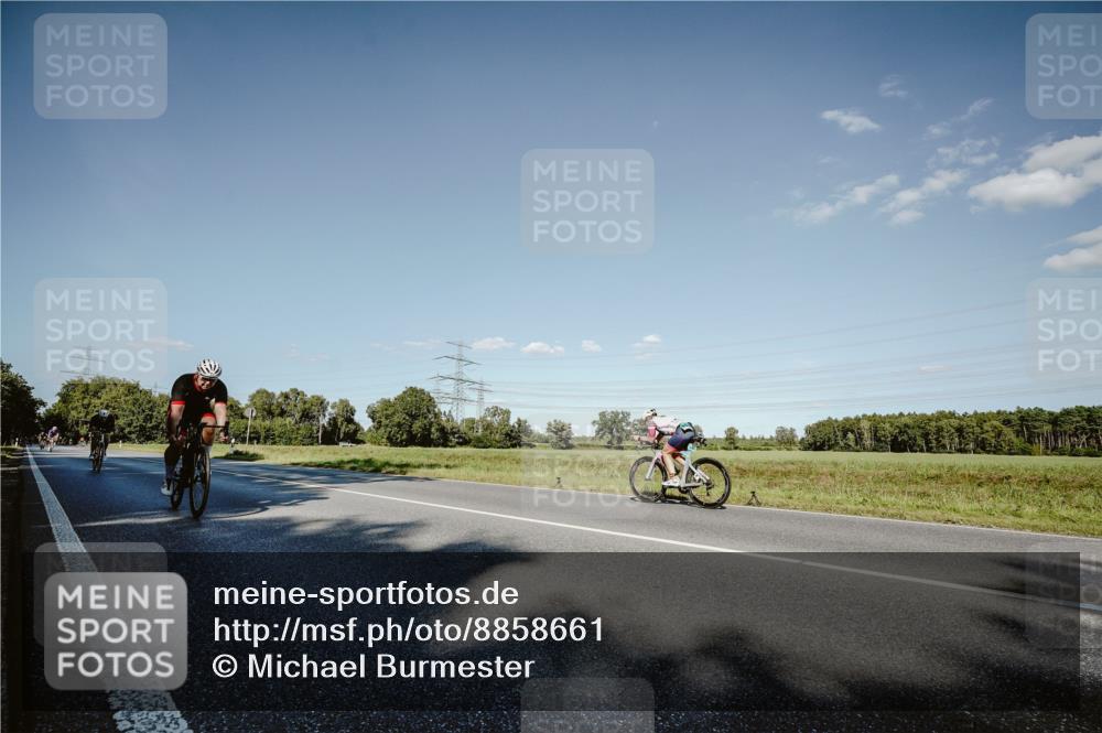 07.09.2025 - 19. Norderstedt Triathlon Michael Burmester http://msf.ph/oto/8858661 07.09.2025 15:41:33 Radfahren 538, 931 meine-sportfotos.de