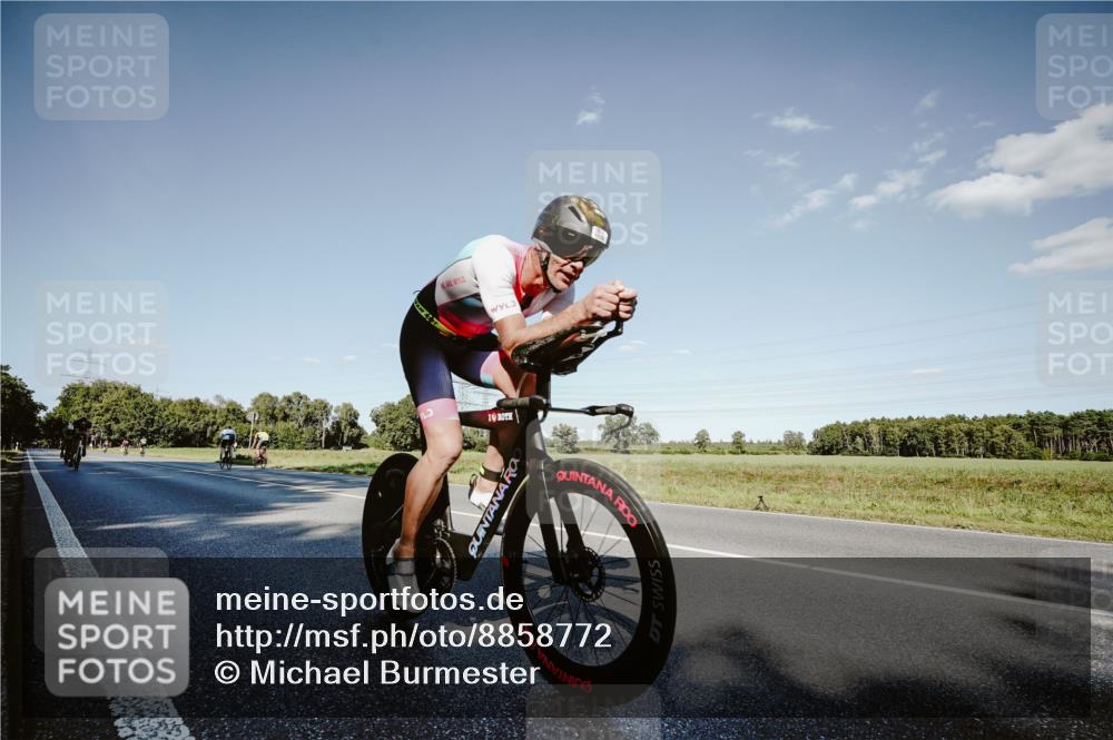 07.09.2025 - 19. Norderstedt Triathlon Michael Burmester http://msf.ph/oto/8858772 07.09.2025 15:42:16 Radfahren 494, 512, 1479, 1530 meine-sportfotos.de