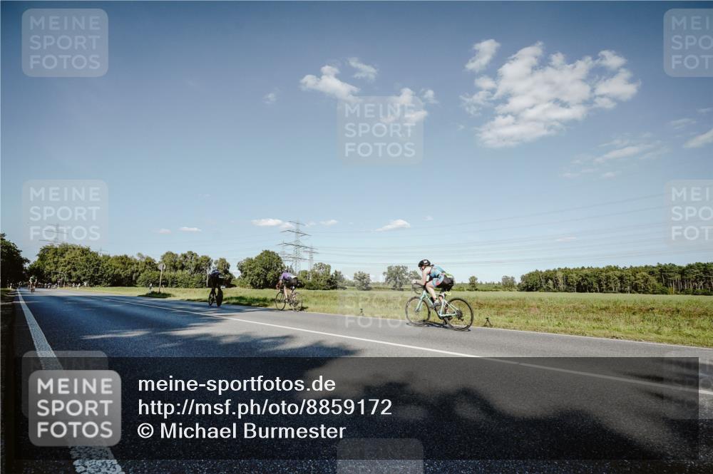 07.09.2025 - 19. Norderstedt Triathlon Michael Burmester http://msf.ph/oto/8859172 07.09.2025 15:44:58 Radfahren  meine-sportfotos.de