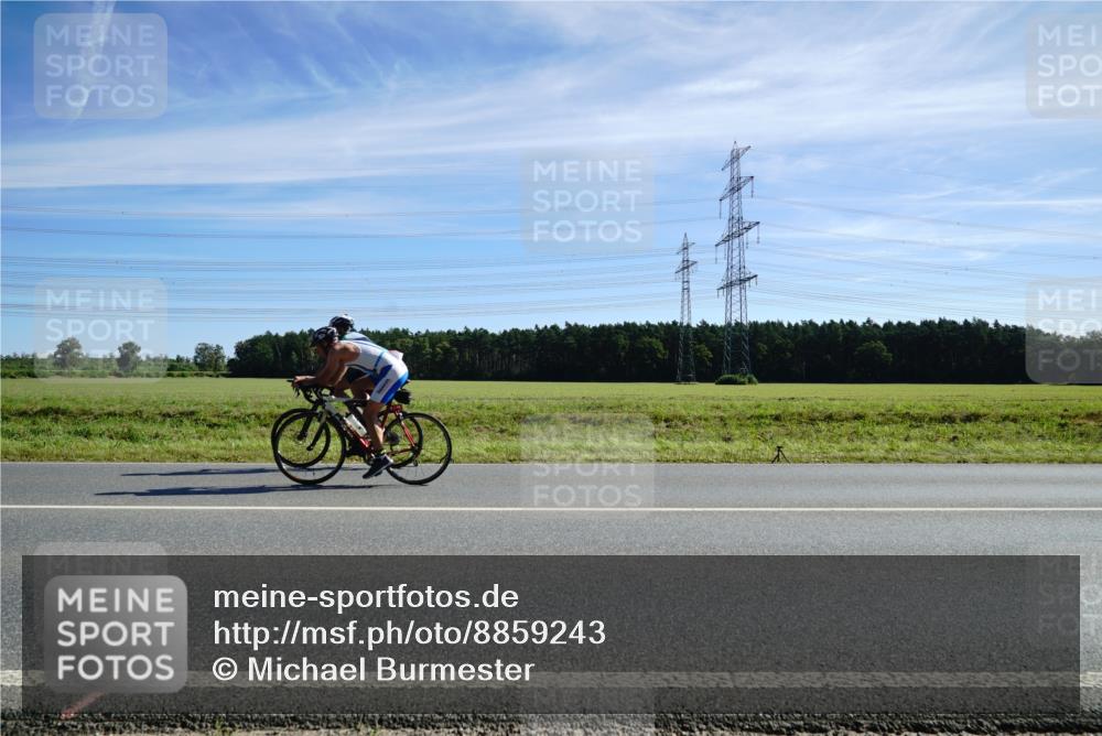 07.09.2025 - 19. Norderstedt Triathlon Michael Burmester http://msf.ph/oto/8859243 07.09.2025 11:37:00 Radfahren 138, 763 meine-sportfotos.de