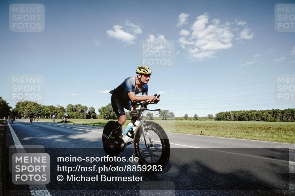 07.09.2025 - 19. Norderstedt Triathlon Michael Burmester http://msf.ph/oto/8859283 07.09.2025 15:45:37 Radfahren 552, 916, 930, 946, 950, 1474, 1541 meine-sportfotos.de