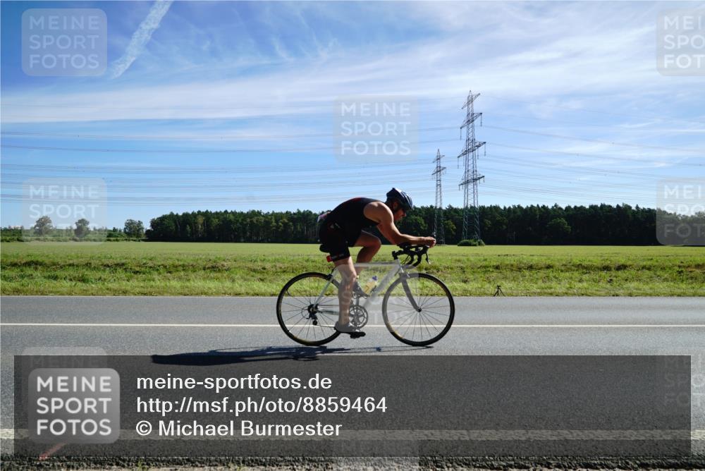 07.09.2025 - 19. Norderstedt Triathlon Michael Burmester http://msf.ph/oto/8859464 07.09.2025 11:39:18 Radfahren 729, 746, 778, 859 meine-sportfotos.de