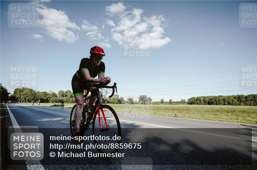 07.09.2025 - 19. Norderstedt Triathlon Michael Burmester http://msf.ph/oto/8859675 07.09.2025 15:48:00 Radfahren 1082, 1473 meine-sportfotos.de