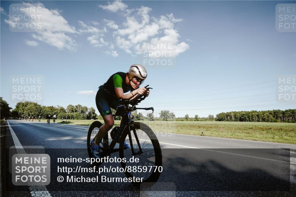 07.09.2025 - 19. Norderstedt Triathlon Michael Burmester http://msf.ph/oto/8859770 07.09.2025 15:48:33 Radfahren 1085 meine-sportfotos.de