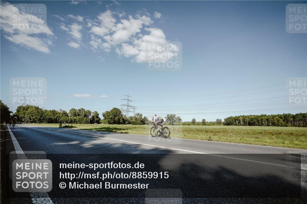 07.09.2025 - 19. Norderstedt Triathlon Michael Burmester http://msf.ph/oto/8859915 07.09.2025 15:49:39 Radfahren 508, 1105 meine-sportfotos.de