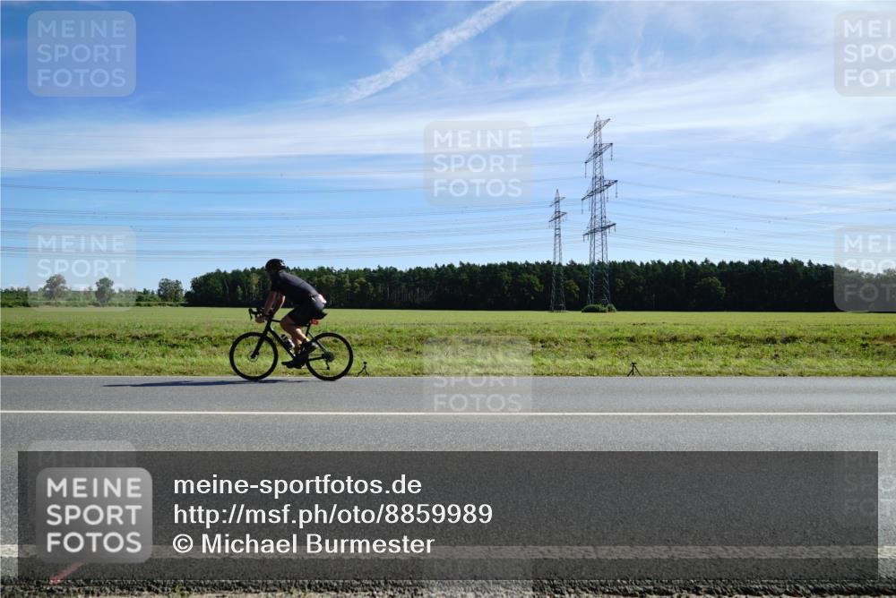 07.09.2025 - 19. Norderstedt Triathlon Michael Burmester http://msf.ph/oto/8859989 07.09.2025 11:44:53 Radfahren  meine-sportfotos.de