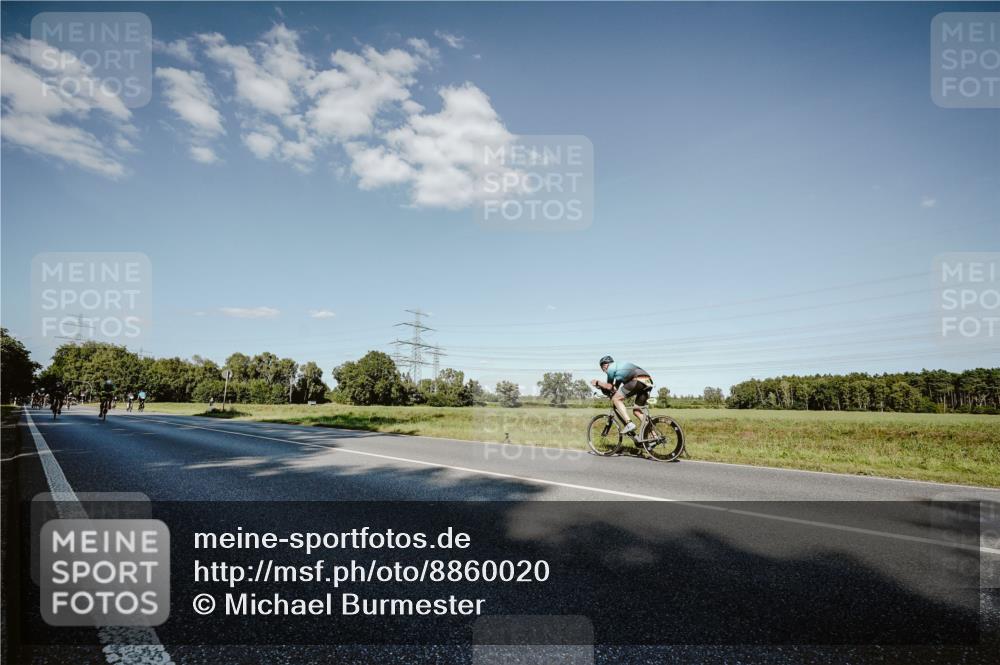 07.09.2025 - 19. Norderstedt Triathlon Michael Burmester http://msf.ph/oto/8860020 07.09.2025 15:50:18 Radfahren 380, 397, 893, 894, 1526, 1626 meine-sportfotos.de