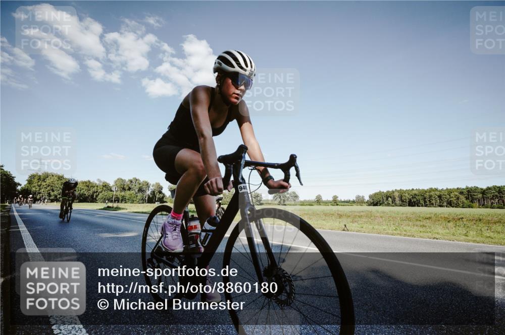 07.09.2025 - 19. Norderstedt Triathlon Michael Burmester http://msf.ph/oto/8860180 07.09.2025 15:51:20 Radfahren 523, 940, 1076, 1606 meine-sportfotos.de