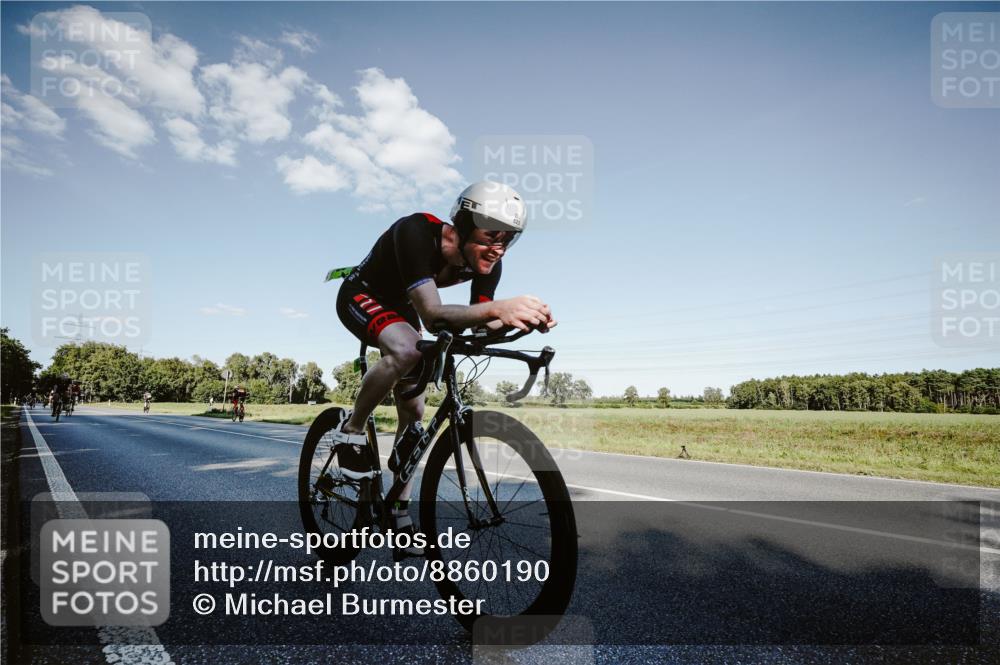 07.09.2025 - 19. Norderstedt Triathlon Michael Burmester http://msf.ph/oto/8860190 07.09.2025 15:51:23 Radfahren 523, 940, 1509, 1571, 1606 meine-sportfotos.de