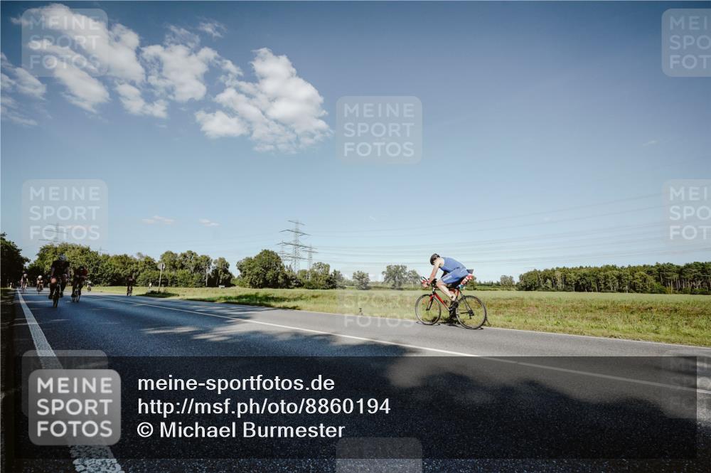 07.09.2025 - 19. Norderstedt Triathlon Michael Burmester http://msf.ph/oto/8860194 07.09.2025 15:51:24 Radfahren 523, 1067, 1509, 1571, 1606 meine-sportfotos.de