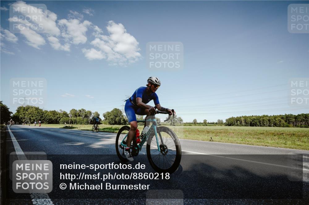 07.09.2025 - 19. Norderstedt Triathlon Michael Burmester http://msf.ph/oto/8860218 07.09.2025 15:51:31 Radfahren 540, 1418, 1454 meine-sportfotos.de