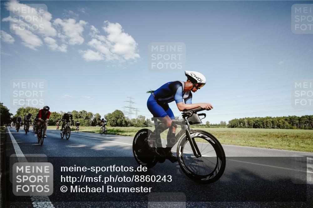 07.09.2025 - 19. Norderstedt Triathlon Michael Burmester http://msf.ph/oto/8860243 07.09.2025 15:51:42 Radfahren 390, 538, 550, 1058, 1060, 1088, 1090, 1446, 1530, 1565, 1595 meine-sportfotos.de
