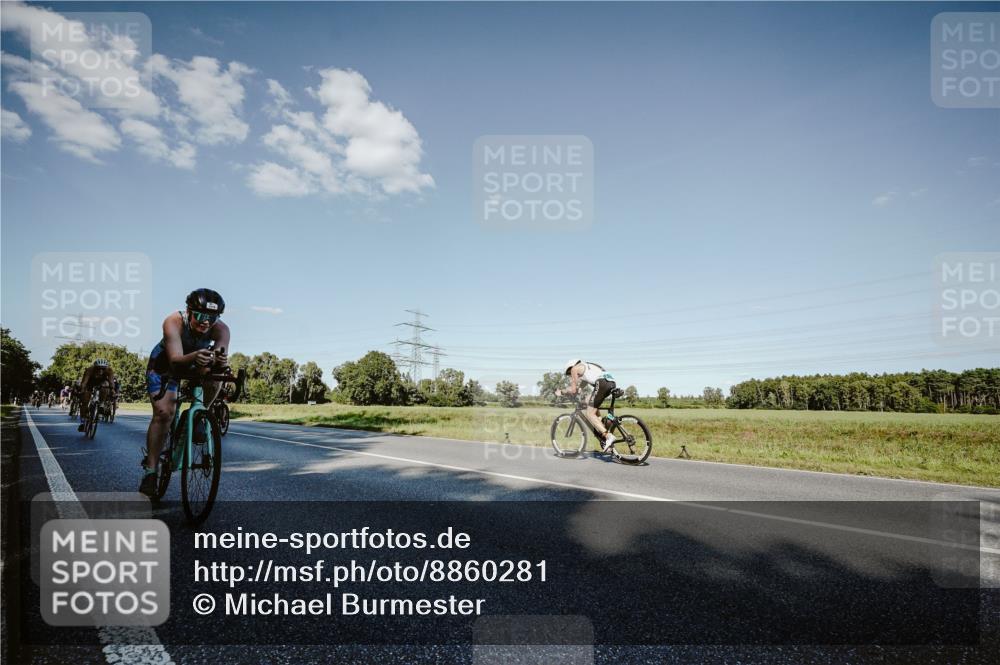 07.09.2025 - 19. Norderstedt Triathlon Michael Burmester http://msf.ph/oto/8860281 07.09.2025 15:51:58 Radfahren 408, 918, 1074, 1075, 1079, 1087, 1100, 1455, 1570, 1610 meine-sportfotos.de