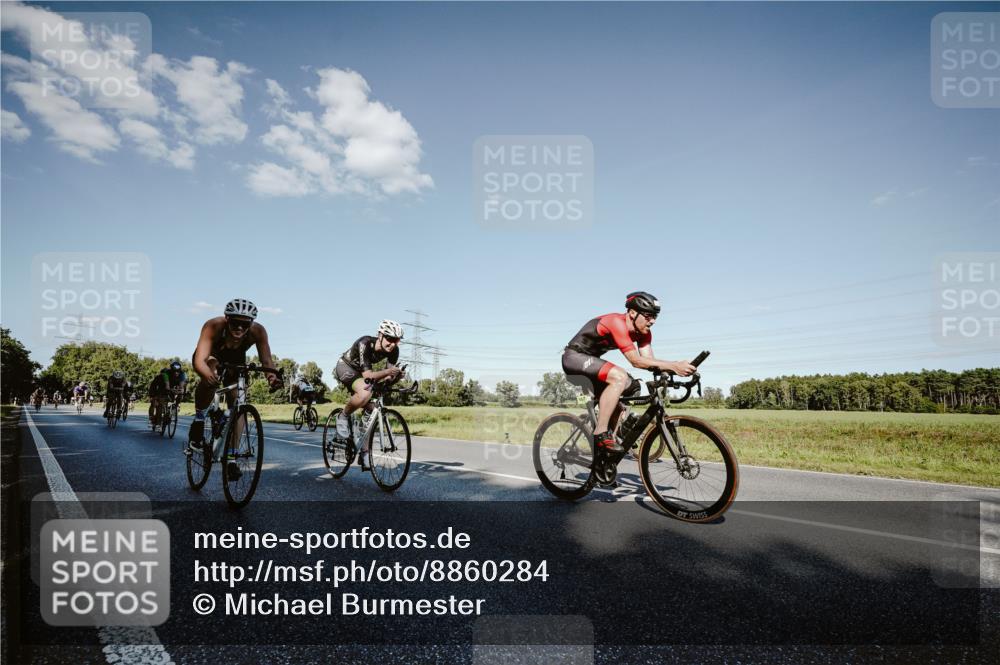 07.09.2025 - 19. Norderstedt Triathlon Michael Burmester http://msf.ph/oto/8860284 07.09.2025 15:51:59 Radfahren 408, 431, 918, 1075, 1079, 1087, 1100, 1455, 1545, 1570, 1610 meine-sportfotos.de
