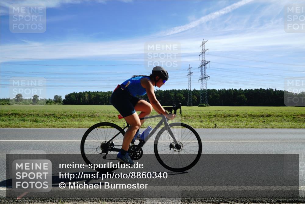 07.09.2025 - 19. Norderstedt Triathlon Michael Burmester http://msf.ph/oto/8860340 07.09.2025 11:48:55 Radfahren 793, 845, 1267 meine-sportfotos.de