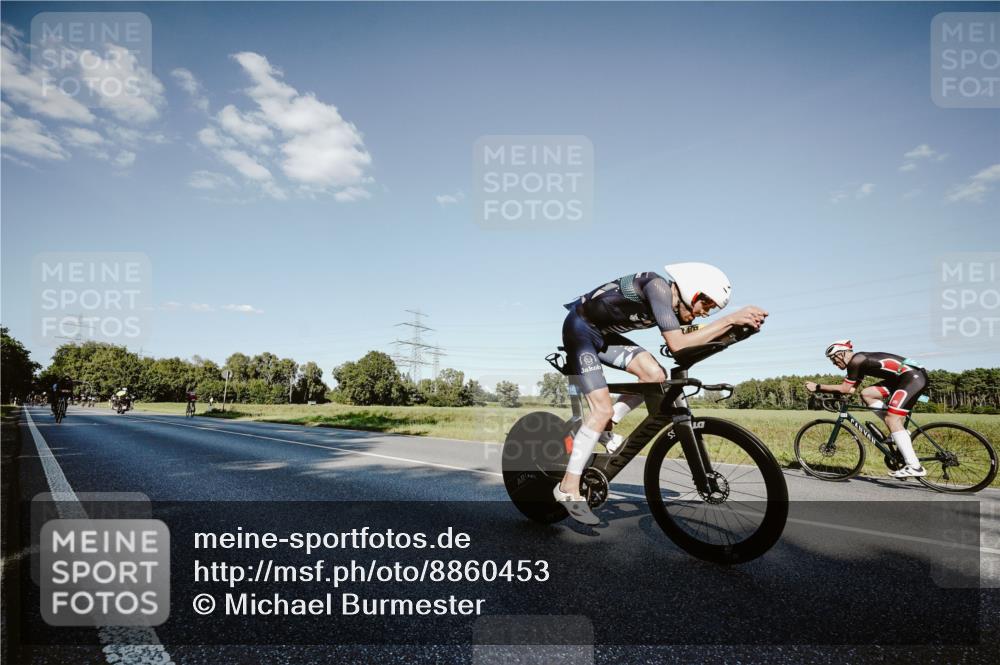 07.09.2025 - 19. Norderstedt Triathlon Michael Burmester http://msf.ph/oto/8860453 07.09.2025 15:52:56 Radfahren 1433, 1582, 1612 meine-sportfotos.de