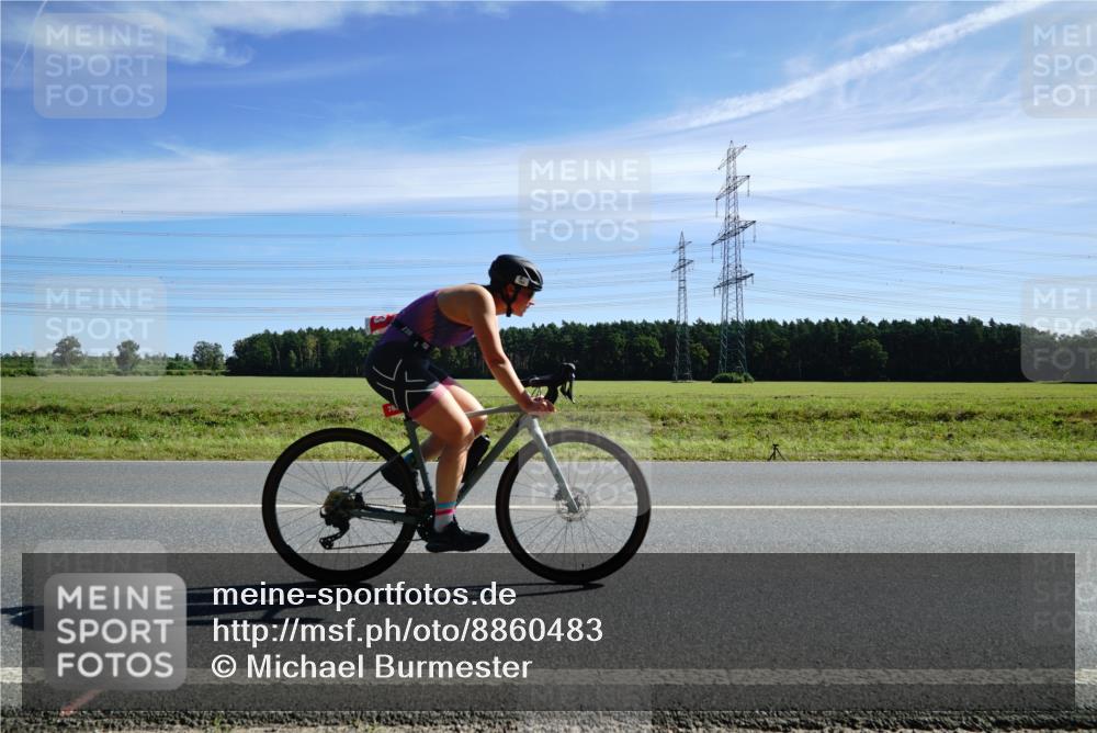 07.09.2025 - 19. Norderstedt Triathlon Michael Burmester http://msf.ph/oto/8860483 07.09.2025 11:51:01 Radfahren 763 meine-sportfotos.de