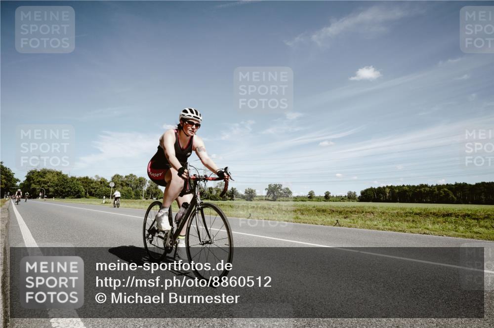 07.09.2025 - 19. Norderstedt Triathlon Michael Burmester http://msf.ph/oto/8860512 07.09.2025 12:56:43 Radfahren 159, 316 meine-sportfotos.de