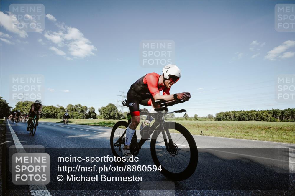 07.09.2025 - 19. Norderstedt Triathlon Michael Burmester http://msf.ph/oto/8860594 07.09.2025 15:53:48 Radfahren 507, 931, 1072, 1427, 1553, 1577 meine-sportfotos.de